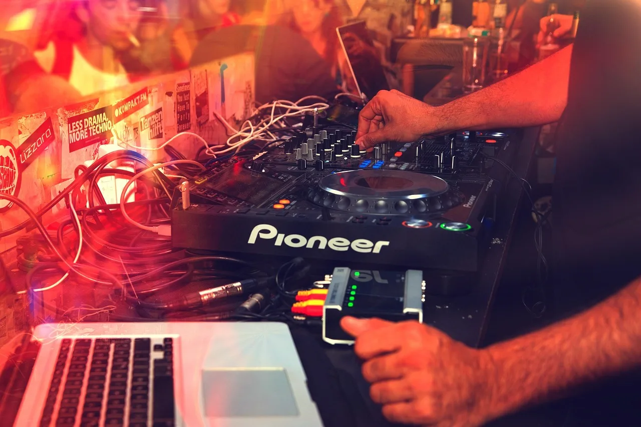 club, club scene, disco, discotheque, dj, dj mixer, dj turntable, music, nightclub, nightlife, party, club, club, club, club, club, disco, disco, disco, disco, nightclub, nightclub, nightclub, nightclub, nightlife, nightlife, party. DJ marketing: what to keep and what to drop