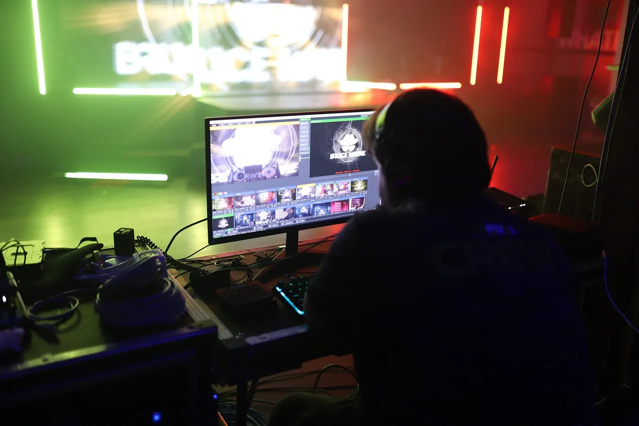 concert, streaming, technician, venue, event, music, festival, club, stage, dance, entertainment, band, musical, musician, djing, engineering, tuner, equipment, djing, djing, djing, djing, djing. DJ Employee Pay: Role and Event-Rate Examples